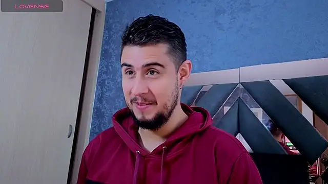 Snapshot of ryan_evanss chatting on October 20, 2025, 11:33 am ryan evanss online show from October 20, 2025, 11:33 am