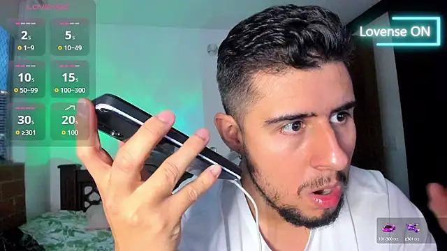 Snapshot of ryan_evanss chatting on October 14, 2025, 11:04 pm ryan evanss online show from October 14, 2025, 11:04 pm