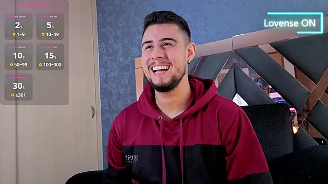 Snapshot of ryan_evanss chatting on October 10, 2025, 12:50 pm ryan evanss online show from October 10, 2025, 12:50 pm