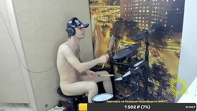 CrazyHappy25 online show from January 15, 2026, 4:10 pm