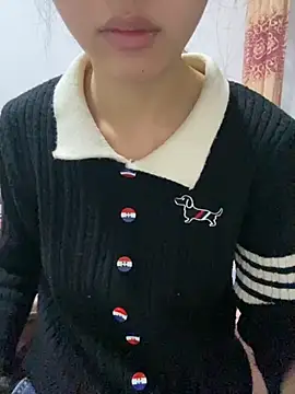 MengMeng0515 online show from November 24, 2025, 11:43 am