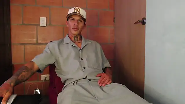 Snapshot of Savajelust chatting on February 15, 2026, 6:18 pm Savajelust online show from February 15, 2026, 6:18 pm