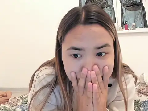 saika blush online show from October 3, 2025, 5:31 am