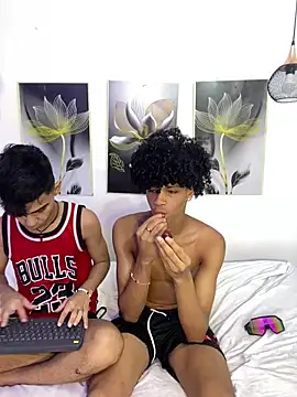 Violet Dream2 online show from April 11, 2026, 12:18 am