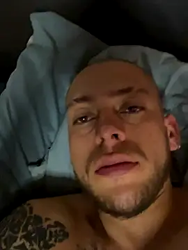 MaaxxxRider online show from December 5, 2025, 4:55 am