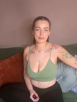 PiperPassionX online show from April 15, 2026, 5:50 pm