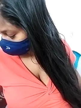 Shy Peehu online show from March 14, 2026, 8:15 pm