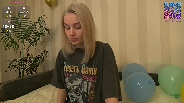 Snapshot of whitesuccubus chatting on October 16, 2025, 3:42 pm whitesuccubus online show from October 16, 2025, 3:42 pm