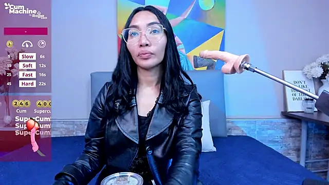 Snapshot of lucyy_liiuu chatting on September 12, 2025, 1:11 pm lucyy liiuu online show from September 12, 2025, 1:11 pm