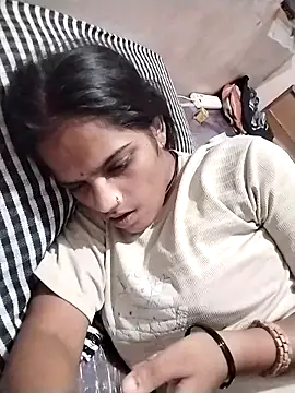 Snapshot of Sofia_kuuu chatting on September 19, 2025, 11:58 am Sofia kuuu online show from September 19, 2025, 11:58 am