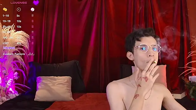 Snapshot of VicenteFerrer chatting on January 14, 2026, 8:01 pm VicenteFerrer online show from January 14, 2026, 8:01 pm