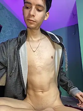 Snapshot of VicenteFerrer chatting on November 21, 2025, 3:33 pm VicenteFerrer online show from November 21, 2025, 3:33 pm