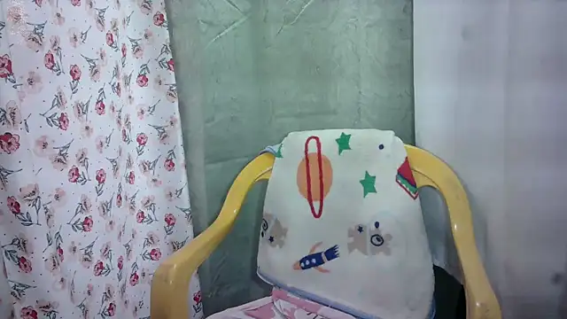 Snapshot of Anabelhotxx16 chatting on March 7, 2026, 6:46 pm Anabelhotxx16 online show from March 7, 2026, 6:46 pm