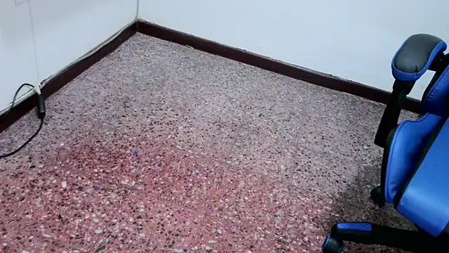 marsmith1 online show from April 13, 2026, 7:18 pm