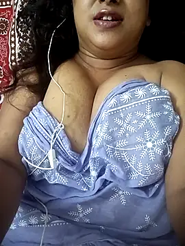 Snapshot of sweet_jenni chatting on July 17, 2026, 5:48 am sweet jenni online show from July 17, 2026, 5:48 am