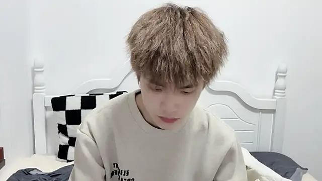 Snapshot of linger2563 chatting on October 28, 2025, 3:00 pm linger2563 online show from October 28, 2025, 3:00 pm