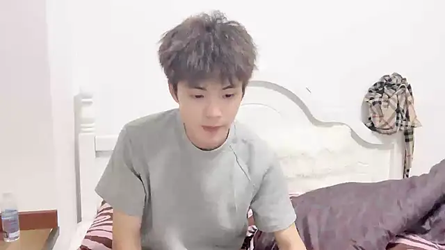 Snapshot of linger2563 chatting on September 28, 2025, 2:57 pm linger2563 online show from September 28, 2025, 2:57 pm