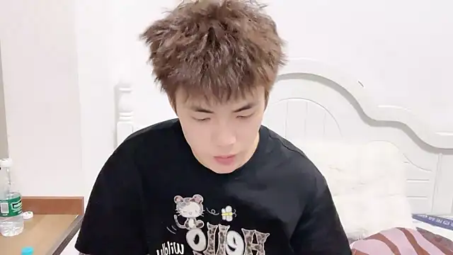 Snapshot of linger2563 chatting on September 18, 2025, 1:58 pm linger2563 online show from September 18, 2025, 1:58 pm