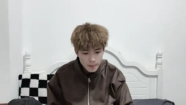 Snapshot of linger2563 chatting on November 4, 2025, 2:54 pm linger2563 online show from November 4, 2025, 2:54 pm