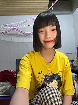 andymi1 online show from April 5, 2026, 2:07 am