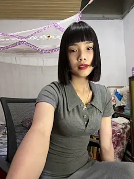 andymi1 online show from September 10, 2025, 1:54 pm