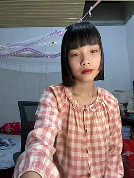 andymi1 online show from April 9, 2026, 1:51 am