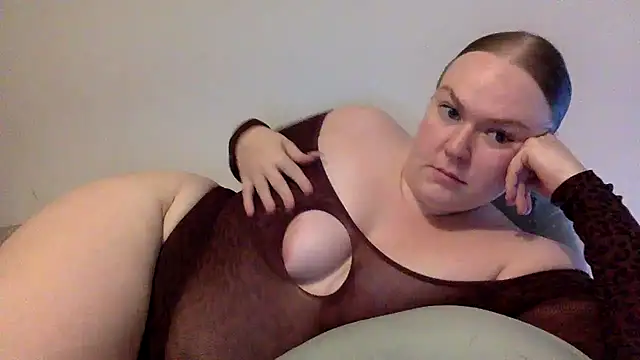 Snapshot of gracelovesxx chatting on November 25, 2025, 10:26 am gracelovesxx online show from November 25, 2025, 10:26 am