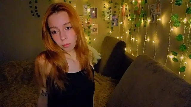 Lori Williams online show from March 10, 2026, 1:42 am