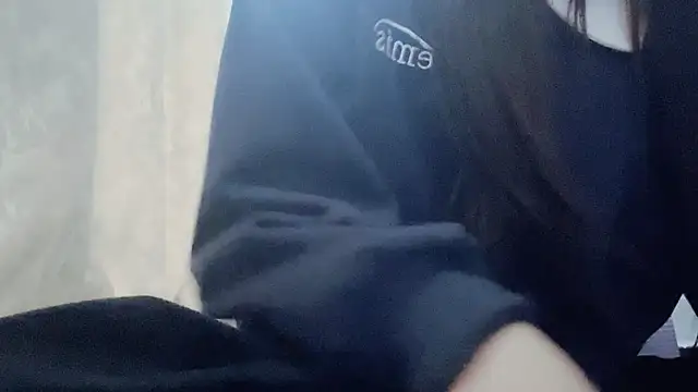 Snapshot of Amybaby521 chatting on November 16, 2025, 2:49 am Amybaby521 online show from November 16, 2025, 2:49 am