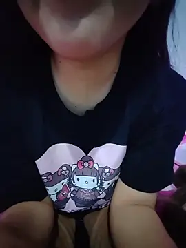 Snapshot of airamoon chatting on November 11, 2025, 2:06 am airamoon online show from November 11, 2025, 2:06 am