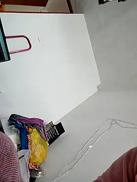 Snapshot of airamoon chatting on October 19, 2025, 5:16 pm airamoon online show from October 19, 2025, 5:16 pm