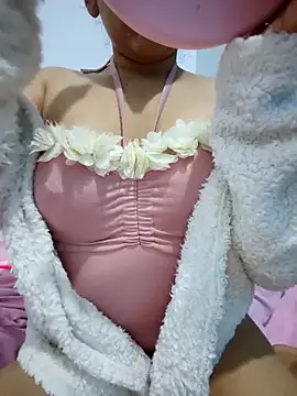 Snapshot of airamoon chatting on October 25, 2025, 1:16 am airamoon online show from October 25, 2025, 1:16 am