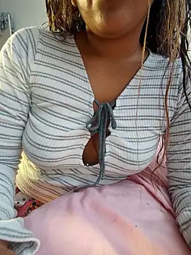 airamoon online show from February 18, 2026, 10:50 pm