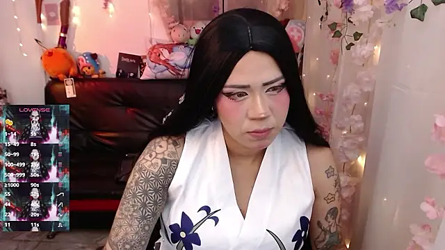 jadedelux  online show from March 4, 2026, 6:26 pm