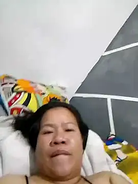 AsianbouncieGIRL online show from April 20, 2026, 2:14 am