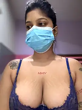 Snapshot of Saza_lklx chatting on November 8, 2025, 9:13 am Saza lklx online show from November 8, 2025, 9:13 am