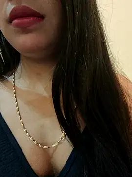 Maahhii 2 online show from November 14, 2025, 7:28 pm