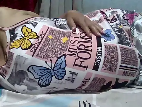 Snapshot of boobies_247 chatting on October 14, 2025, 5:35 pm boobies 247 online show from October 14, 2025, 5:35 pm