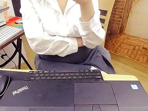 Snapshot of Hana9x chatting on October 17, 2025, 3:14 pm Hana9x online show from October 17, 2025, 3:14 pm