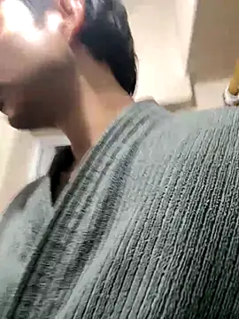 alandelrey57 online show from December 18, 2025, 3:16 pm