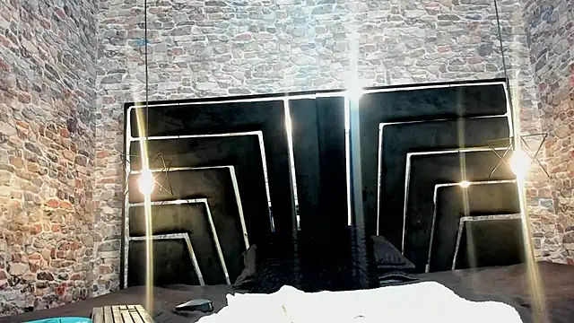 Snapshot of ALYANNA_HOT_ chatting on December 1, 2025, 11:44 am ALYANNA HOT online show from December 1, 2025, 11:44 am