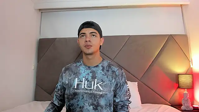 andrew colleman online show from October 30, 2025, 6:23 am