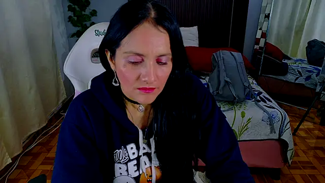 Snapshot of kataleya_29 chatting on November 28, 2025, 3:23 pm kataleya 29 online show from November 28, 2025, 3:23 pm