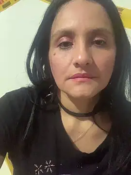 Snapshot of kataleya_29 chatting on October 10, 2025, 9:04 pm kataleya 29 online show from October 10, 2025, 9:04 pm