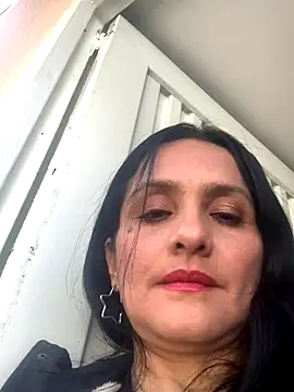 Snapshot of kataleya_29 chatting on October 4, 2025, 7:37 pm kataleya 29 online show from October 4, 2025, 7:37 pm