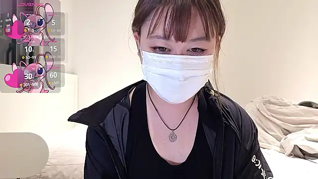 Snapshot of leelana217 chatting on November 17, 2025, 3:38 pm leelana217 online show from November 17, 2025, 3:38 pm