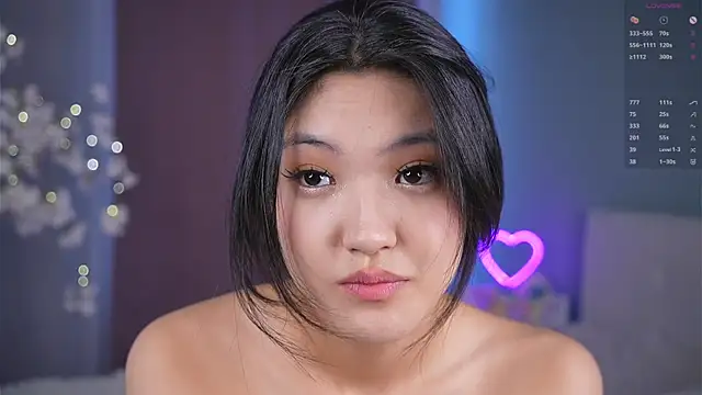 FancyEsten online show from April 16, 2026, 8:37 am