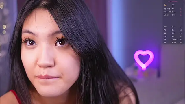 FancyEsten online show from April 7, 2026, 8:05 am