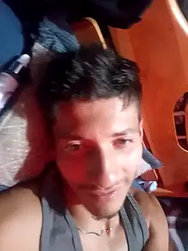 alexandercruz online show from February 21, 2026, 7:27 pm