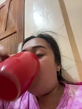 Pinay Chubby20 online show from April 5, 2026, 8:59 pm